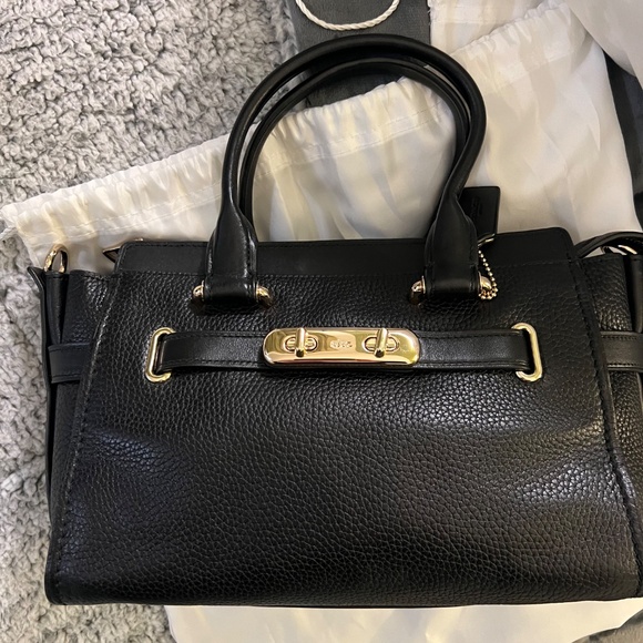 Coach handbag - Picture 10 of 11